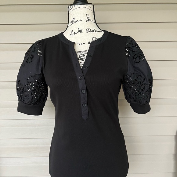 NWOT WHBM Eyelet Puff Sleeve Henley Top - Picture 3 of 6